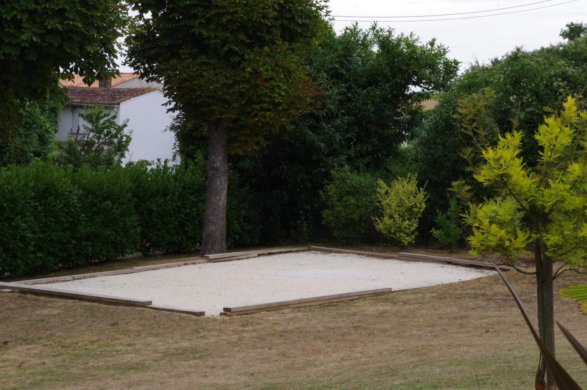 Le Clos Des Oiseaux Saintes Dış mekan fotoğraf